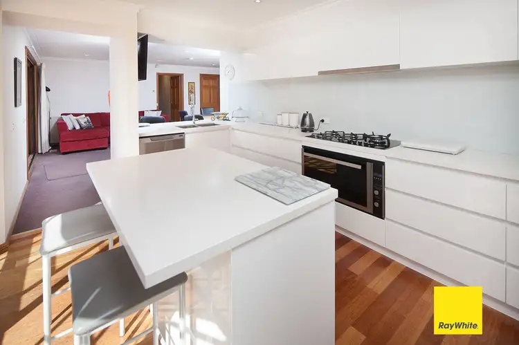 Sixth view of Homely house listing, 1 Epacris Court, Langwarrin VIC 3910