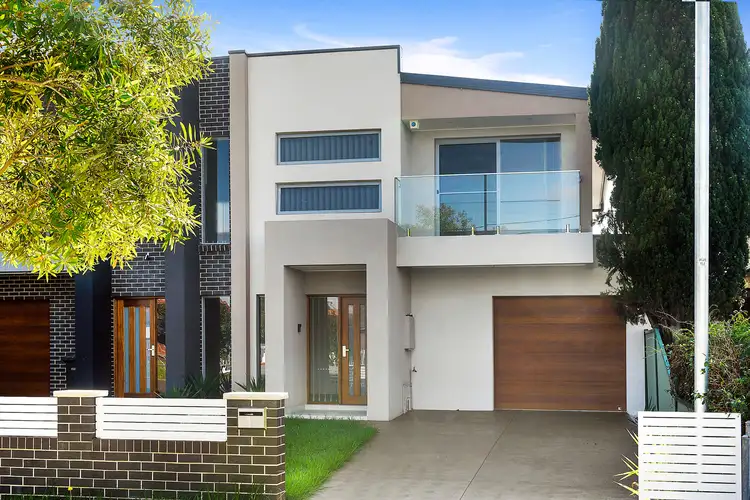 90a The Avenue, Fairfield NSW 2165