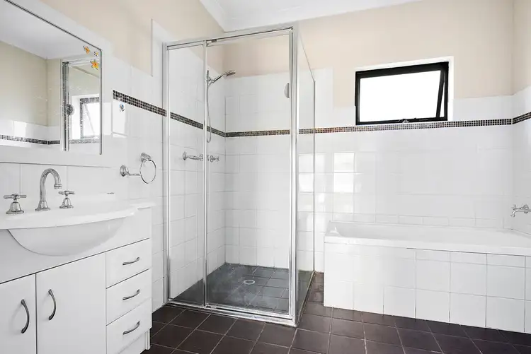 Fifth view of Homely unit listing, 9/1 The Comenarra Parkway, Thornleigh NSW 2120