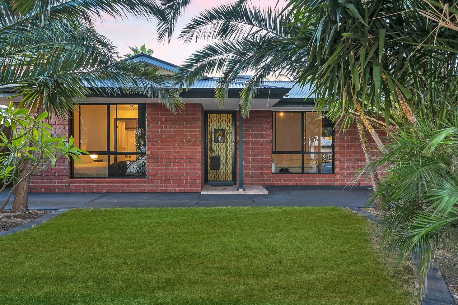 Main view of Homely house listing, 19 Candover Crescent, Huntfield Heights SA 5163