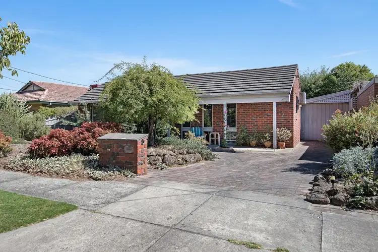 12 Delatite Court, Vermont VIC 3133
