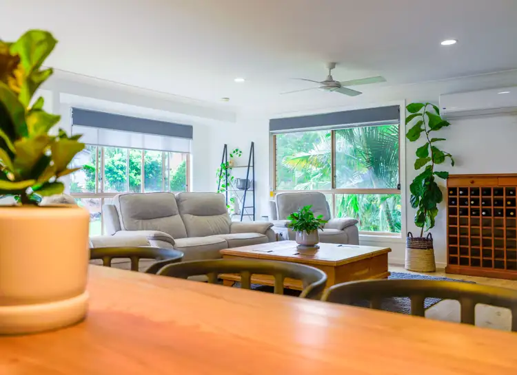 57 Renfrew Drive, Highland Park QLD 4211