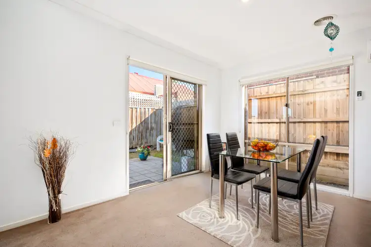 Fifth view of Homely unit listing, 2/1-5 Meaby Drive, Pakenham VIC 3810