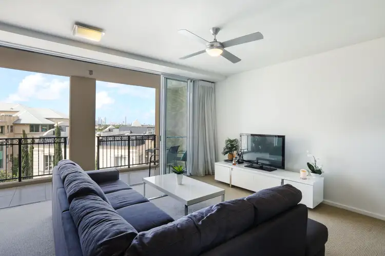 Second view of Homely unit listing, 3067/3029 The Boulevard, Carrara QLD 4211