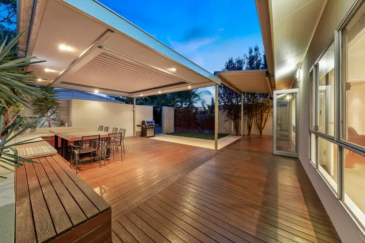 Second view of Homely house listing, 5 Rosslyn Avenue, Manningham SA 5086