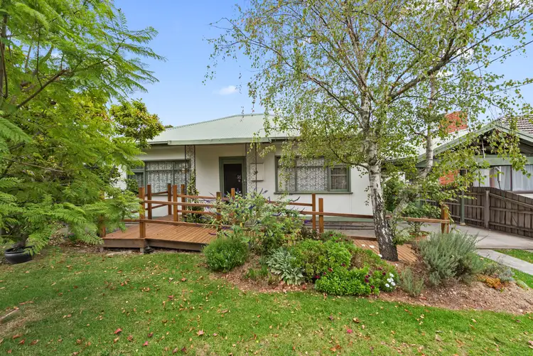3 Morcom Avenue, Ringwood East VIC 3135