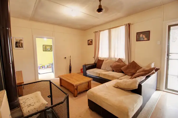 Second view of Homely house listing, 6 Frahn Street, Paringa SA 5340