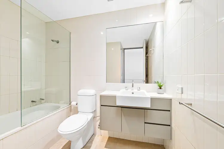 Fourth view of Homely apartment listing, 321/2-4 Powell Street, Waterloo NSW 2017