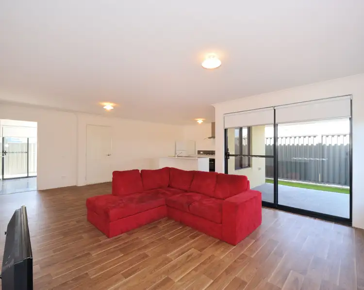 Second view of Homely house listing, 40 Rubens Circuit, Baldivis WA 6171