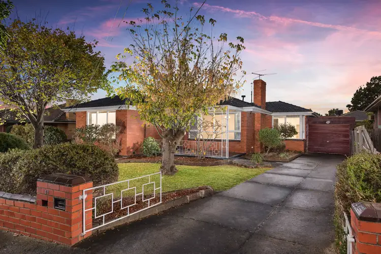 38 Noorong Avenue, Bundoora VIC 3083