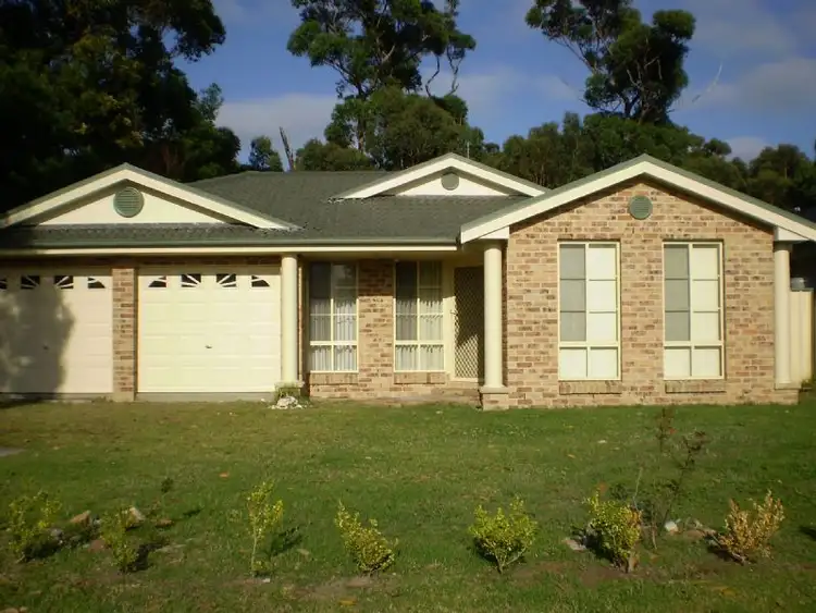 71 Lakehaven Drive