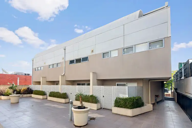 18/79 Atherton Road, Oakleigh VIC 3166