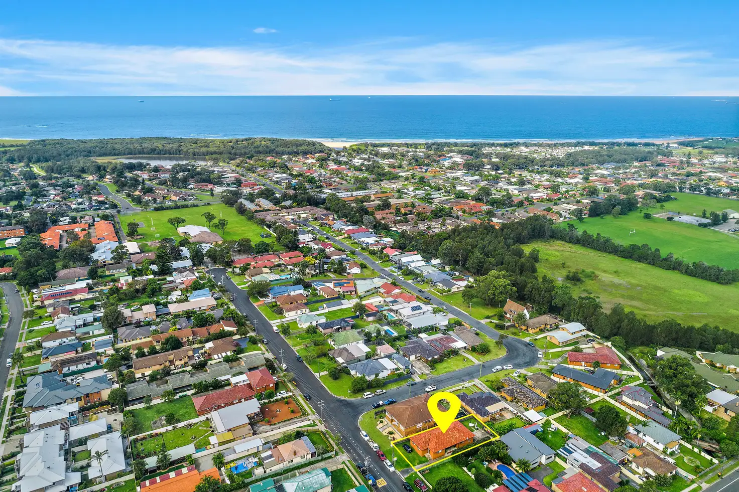 Main view of Homely block of units listing, 27 Owen Park Road, Bellambi NSW 2518