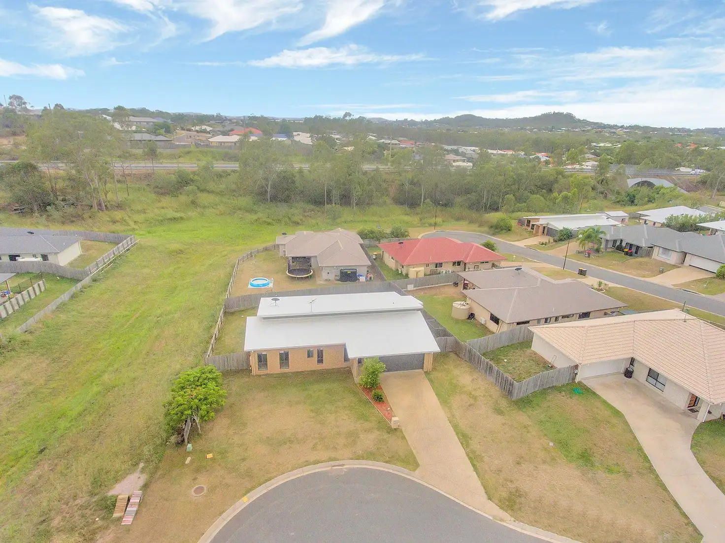Main view of Homely house listing, 4 Karloom Close, Kirkwood QLD 4680