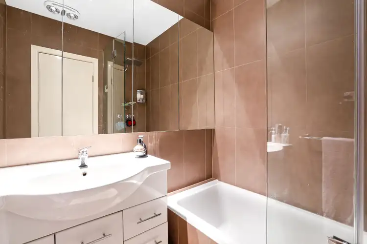 Fourth view of Homely house listing, 125 Sunset Boulevard, Jacana VIC 3047