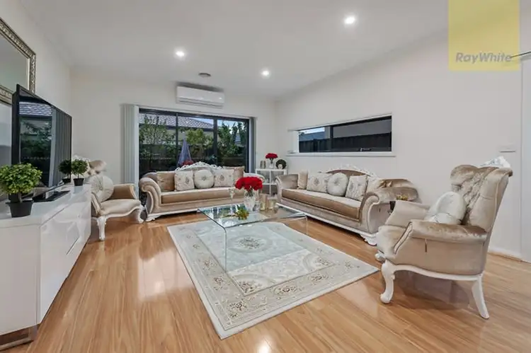 Fourth view of Homely house listing, 8 Woodgrove Street, Craigieburn VIC 3064