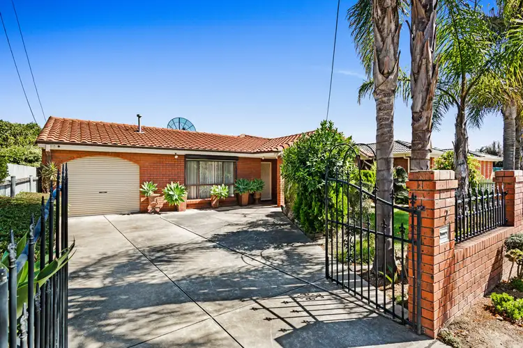 2 Robert Avenue, Broadview SA 5083