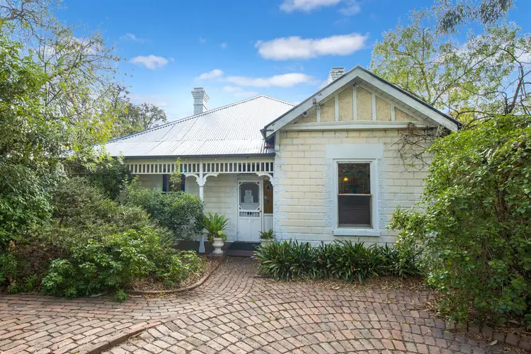 431 Whitehorse Road, Mitcham VIC 3132