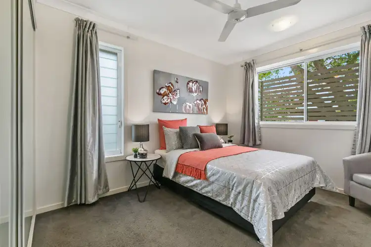 Sixth view of Homely unit listing, 2/12 Lake Street, Yeronga QLD 4104