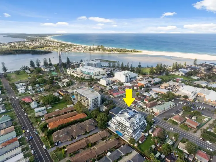 Main view of Homely unit listing, 6/15-19 Torrens Avenue, The Entrance NSW 2261