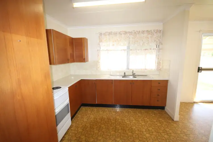 Sixth view of Homely house listing, 3 Ryan Avenue, Mundubbera QLD 4626