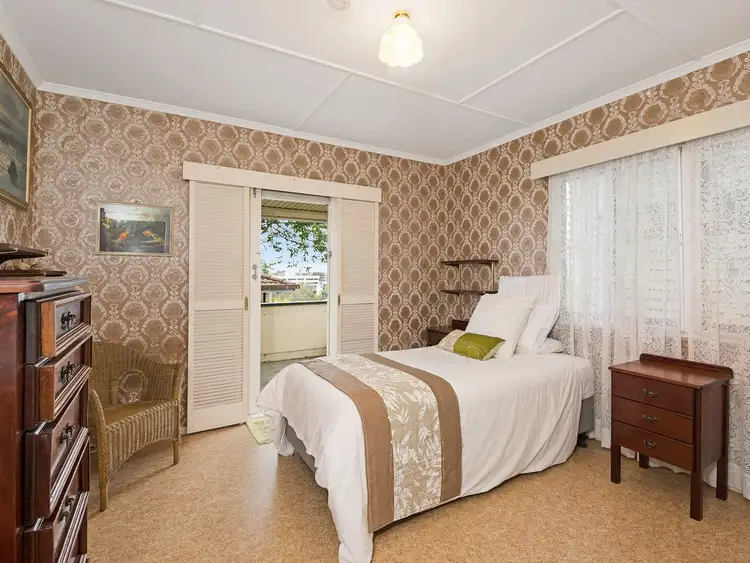 Fifth view of Homely house listing, 18 Brockhouse Street, Upper Mount Gravatt QLD 4122