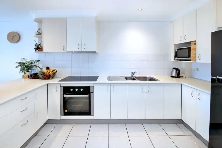 Fifth view of Homely unit listing, 4/16 Woomba Place, Mooloolaba QLD 4557