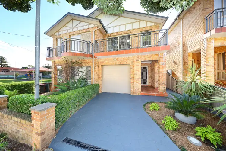32 Universal Street, Mortdale NSW 2223