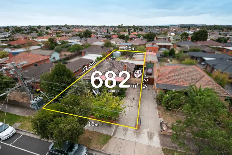 Main view of Homely house listing, 26 Poplar Street, Thomastown VIC 3074
