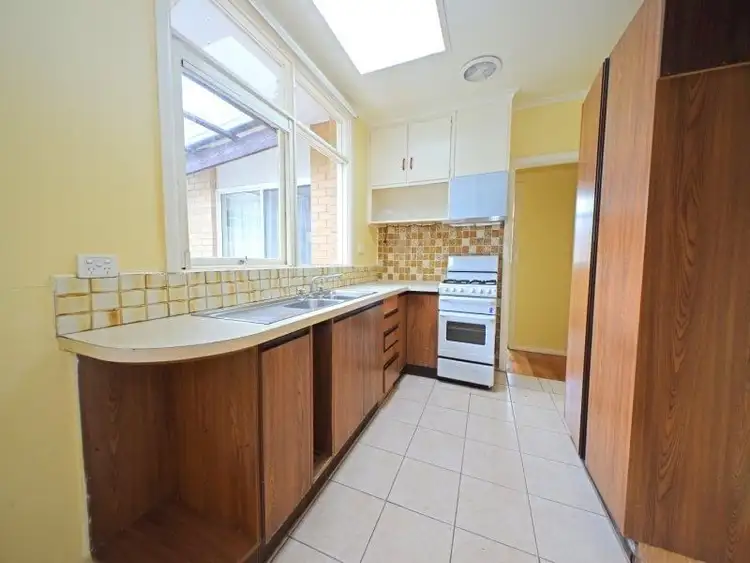 Sixth view of Homely house listing, 38 Illuka Crescent, Mount Waverley VIC 3149
