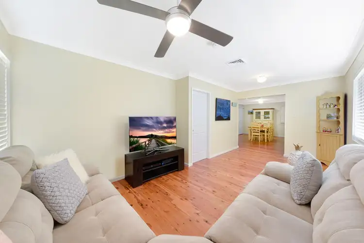 Second view of Homely house listing, 5 Reiby Place, Bradbury NSW 2560
