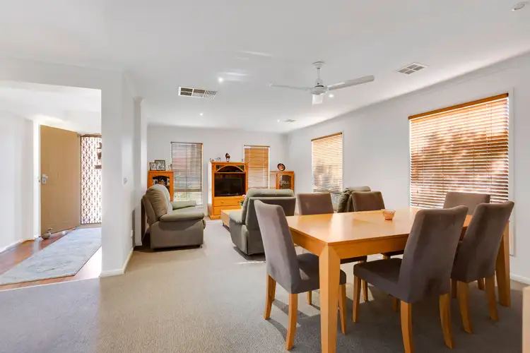 Sixth view of Homely house listing, 14 Stefans Court, Skye VIC 3977