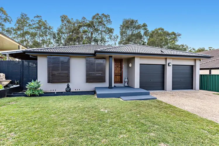 7 Redwood Close, Fletcher NSW 2287