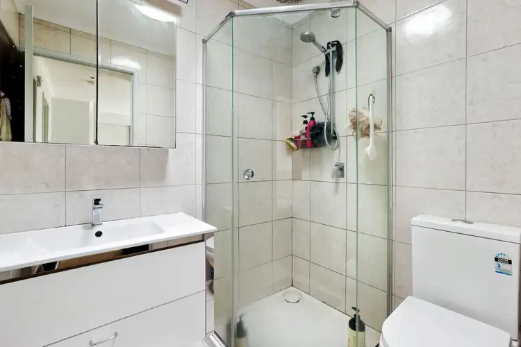 Seventh view of Homely apartment listing, 5/7 Warley Road, Malvern East VIC 3145
