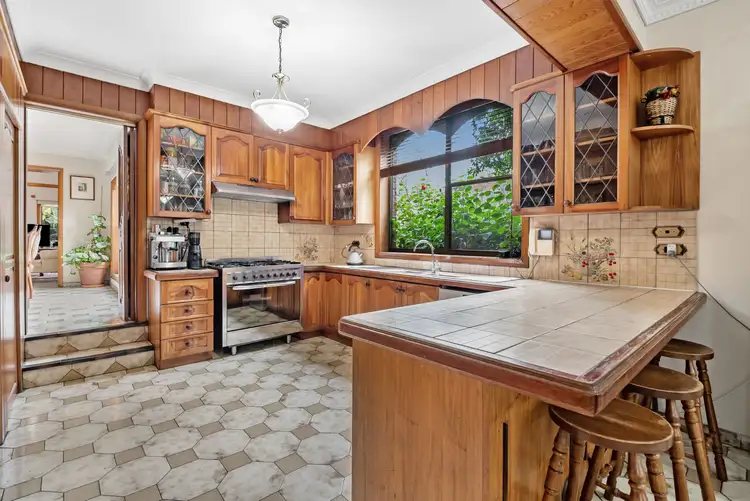 Sixth view of Homely house listing, 5 Wickham Court, Mill Park VIC 3082