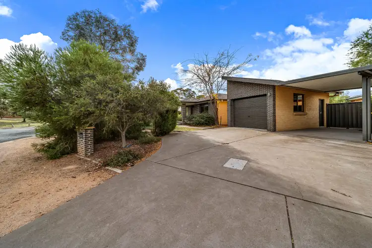 Second view of Homely house listing, 6 Bingara Place, Fisher ACT 2611