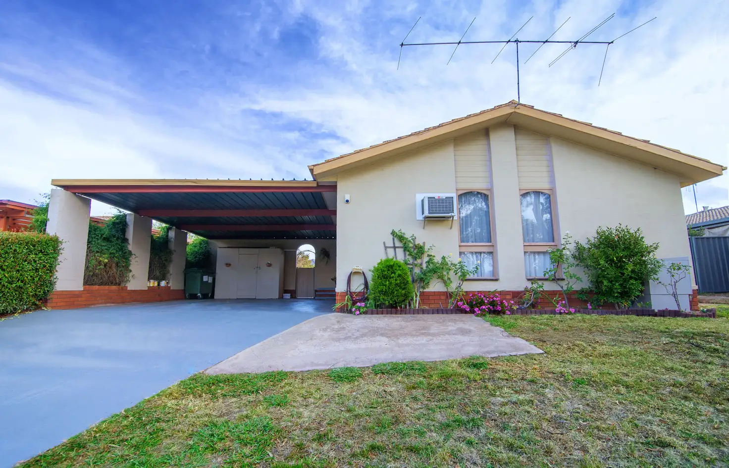 Main view of Homely house listing, 343 Southern Cross Drive, Holt ACT 2615