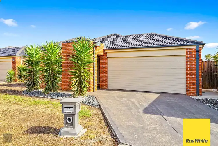 Second view of Homely house listing, 17 Felix Way, Tarneit VIC 3029