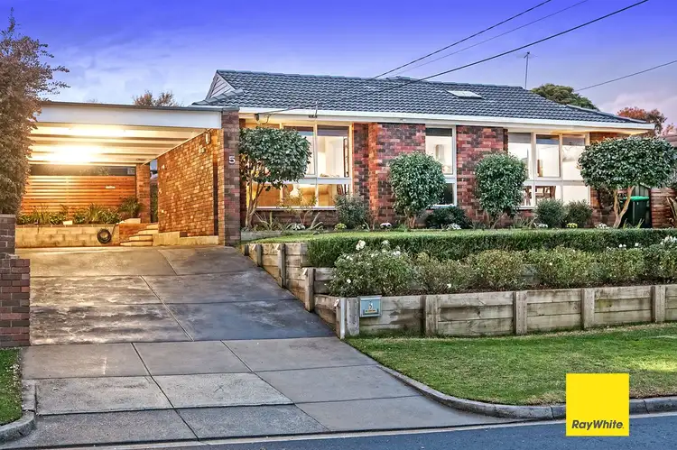 Main view of Homely house listing, 5 McKenzie Way, Langwarrin VIC 3910