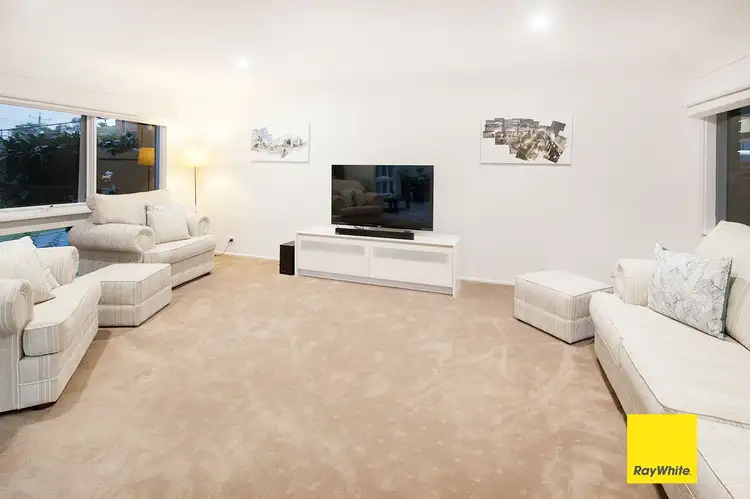 Second view of Homely house listing, 5 McKenzie Way, Langwarrin VIC 3910