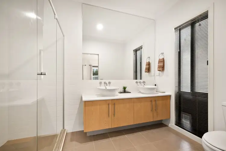 Fifth view of Homely house listing, 23 Waterford Rise, Pakenham VIC 3810