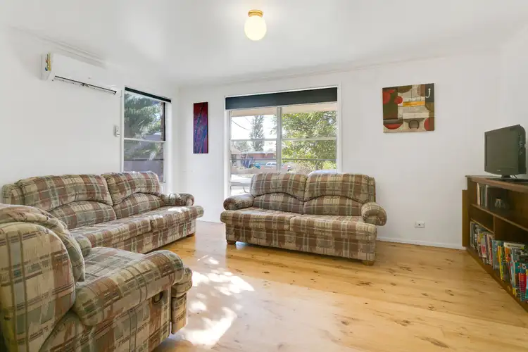 Fifth view of Homely house listing, 4 Wallowa Crescent, Frankston North VIC 3200