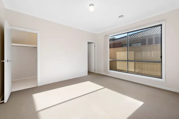 Sixth view of Homely house listing, 10 Reefton Court, South Morang VIC 3752