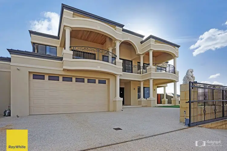 15 Donath View, Landsdale WA 6065