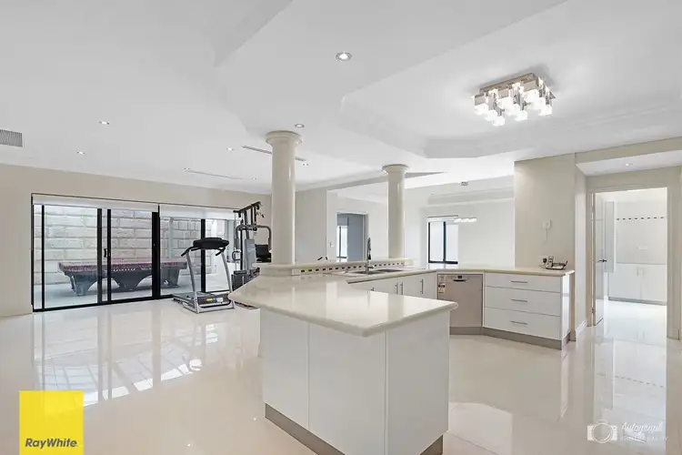 Seventh view of Homely house listing, 15 Donath View, Landsdale WA 6065