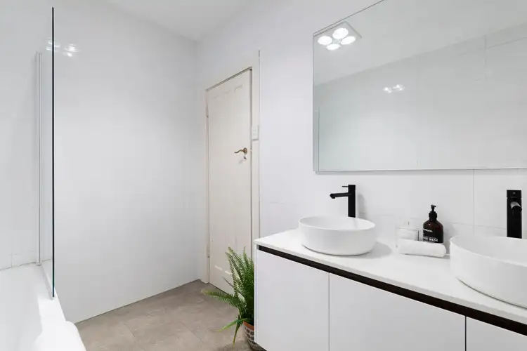Seventh view of Homely unit listing, 4/12 Shelley Street, Elwood VIC 3184