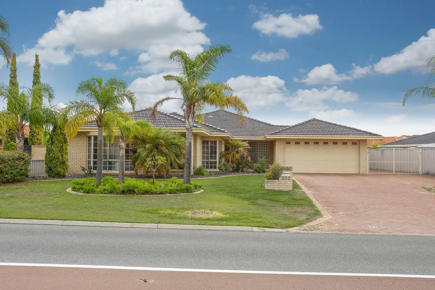 Main view of Homely house listing, 352 Summerlakes Parade, Ballajura WA 6066