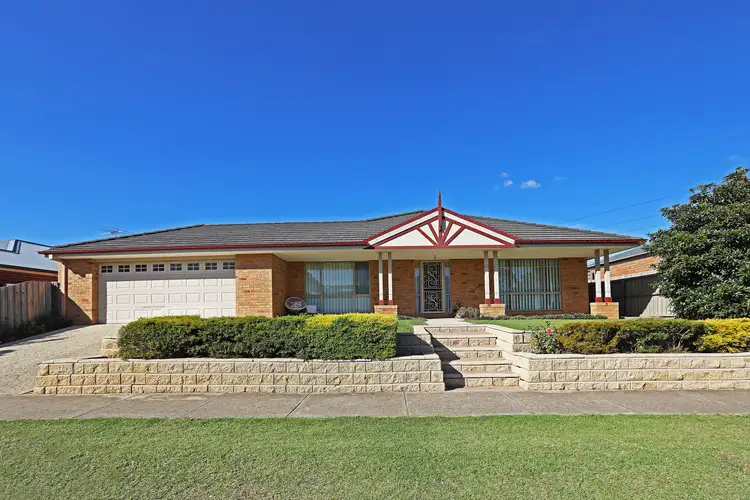 27 Hewitt Drive, Grovedale VIC 3216