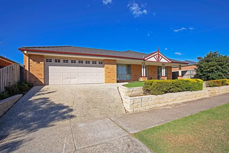 Second view of Homely house listing, 27 Hewitt Drive, Grovedale VIC 3216