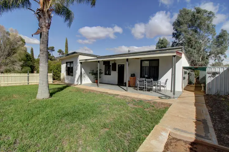Second view of Homely house listing, 2 Eringa Avenue, Loxton SA 5333